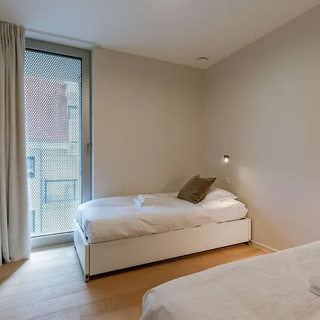 Huswell - Luxurious With 3 Terraces And Parking *