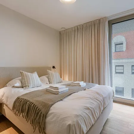 Huswell - Luxurious With 3 Terraces And Parking *